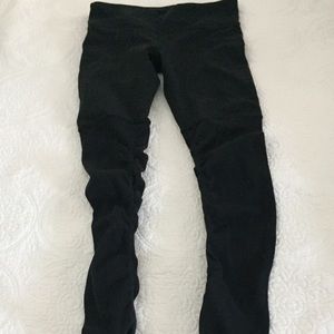 alo Yoga Goddess Leggings size medium